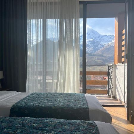Capra Hotel Kazbegi Exterior foto