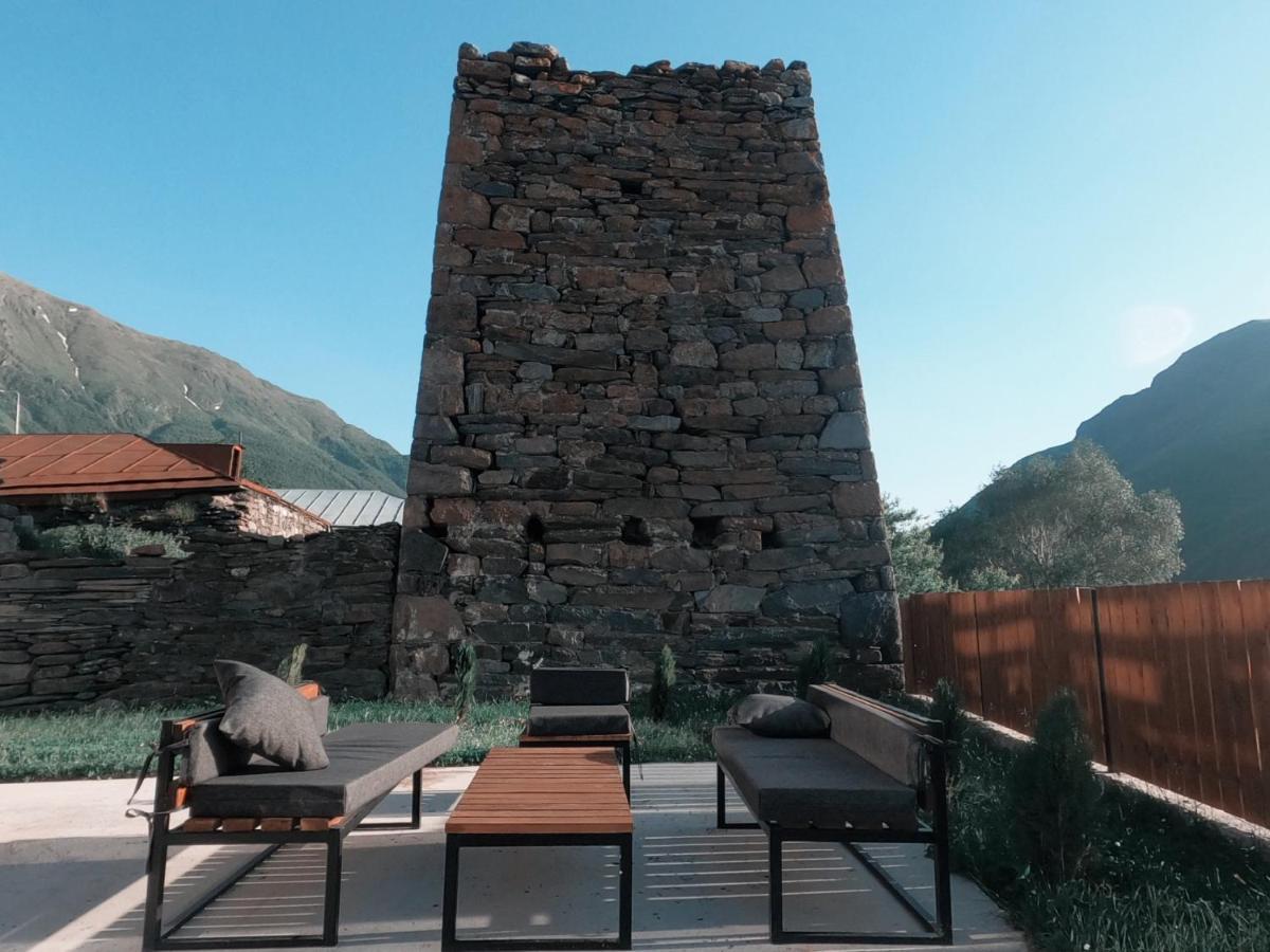Capra Hotel Kazbegi Exterior foto