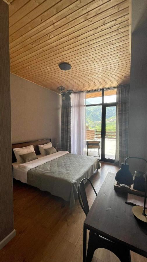 Capra Hotel Kazbegi Exterior foto